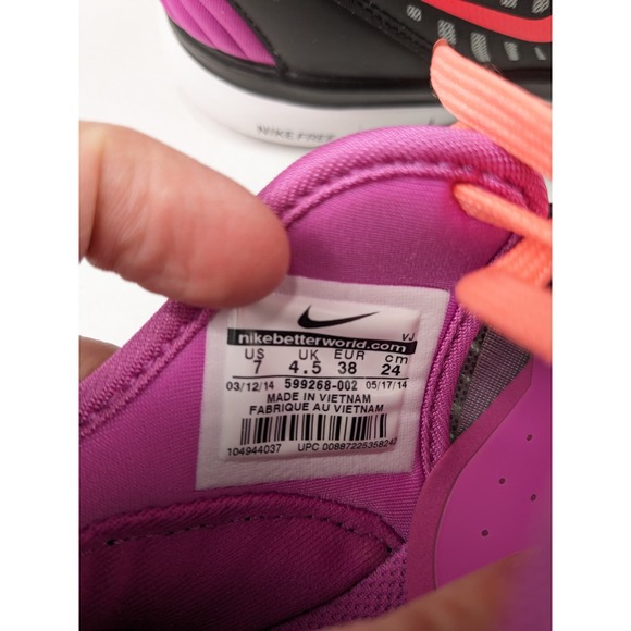 Nike Women's Free Balanza Training Sneakers - Picture 5 of 8